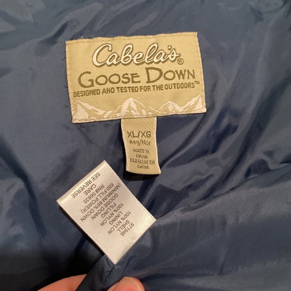 Cabela’s navy blue goose down vest, Sz XL (youth?) - Picture 4 of 5